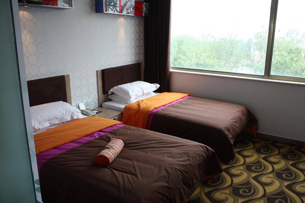 Super 8 Hotel Wei Hai North Haibin Road Weihai Room photo